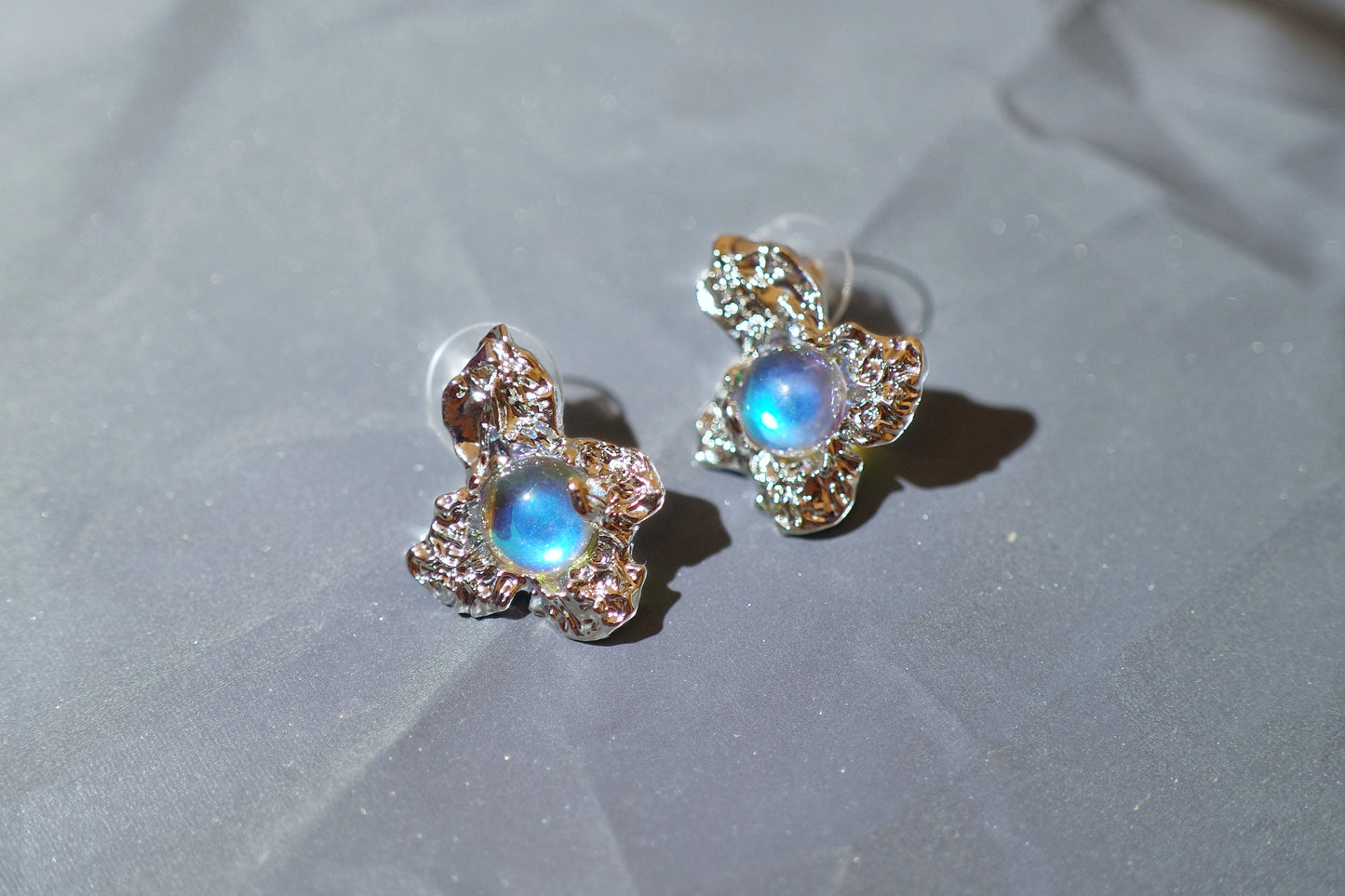 Moon walk earrings